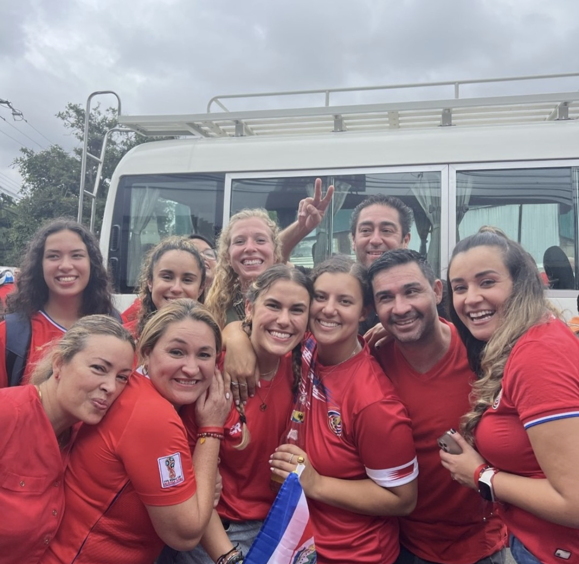 students enjoying their time abroad 