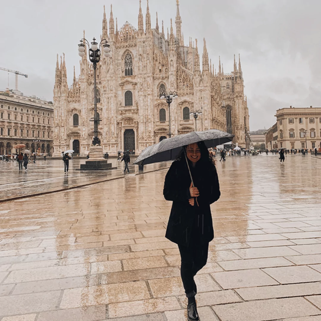 Italy-miland-sutdnet API's Jan Term in Milan